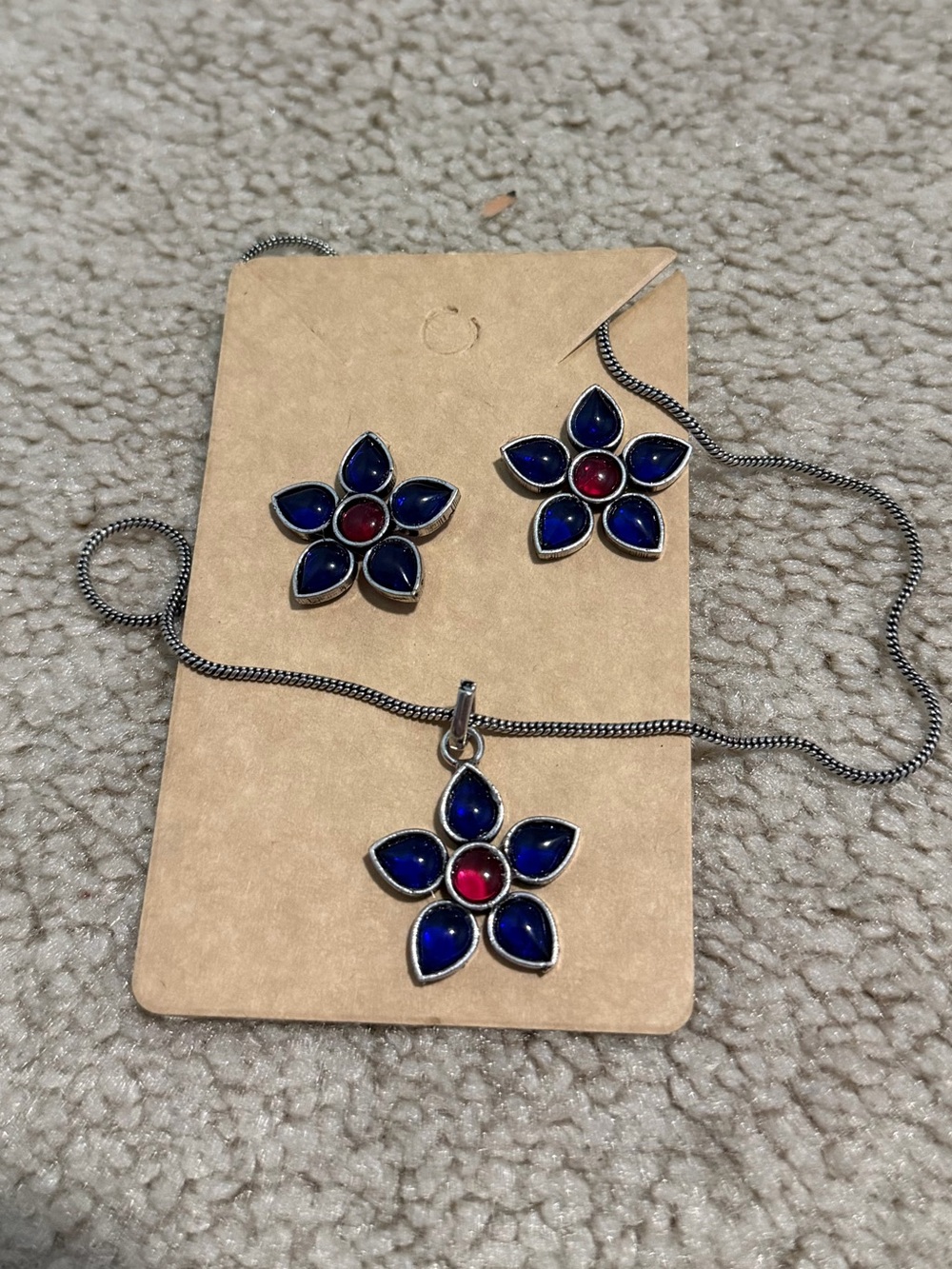 Blue and Red Flower Pendant Necklace and Earrings Set